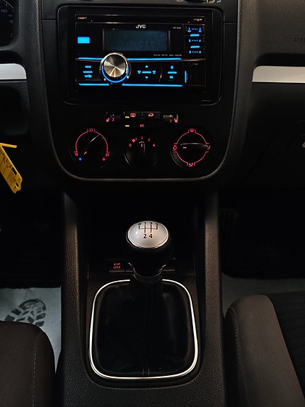 Volkswagen Golf I 21 of 21