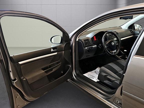 Volkswagen Golf I 11 of 21