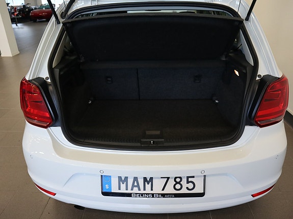 Volkswagen Polo 5 of 14