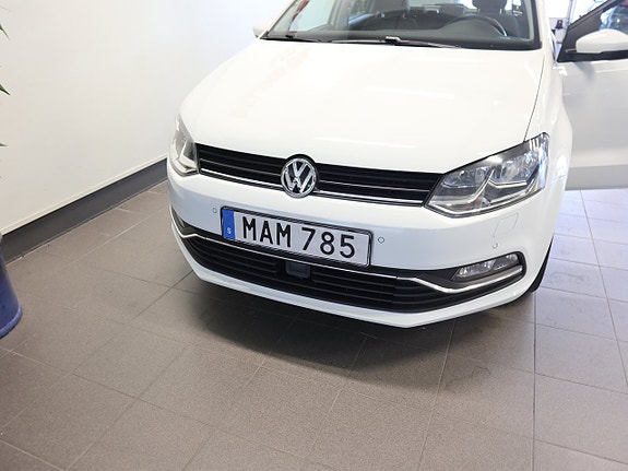 Volkswagen Polo 13 of 14