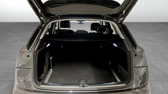 Audi Q5 12 of 21
