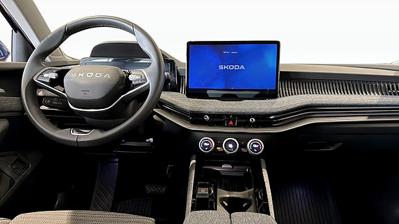 Skoda Superb 10 of 14