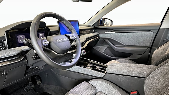 Skoda Superb 7 of 14