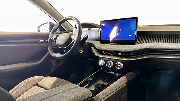 Skoda Superb 11 of 14