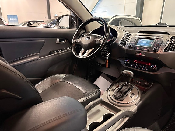 Kia Sportage 12 of 27