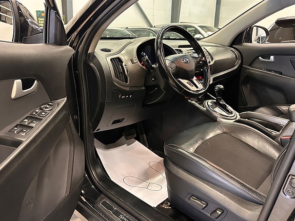 Kia Sportage 24 of 27