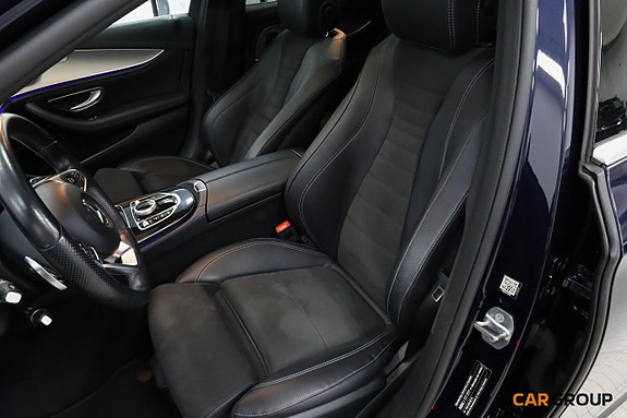 Mercedes-Benz E220 21 of 27