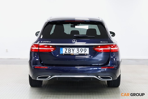 Mercedes-Benz E220 5 of 27