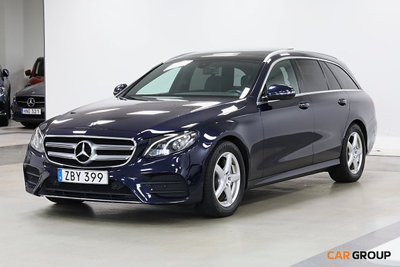 Mercedes-Benz E220 2 of 27