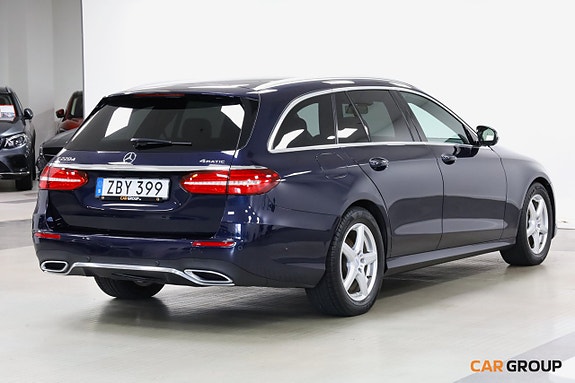 Mercedes-Benz E220 6 of 27