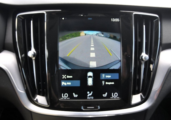 Volvo V60 10 of 16