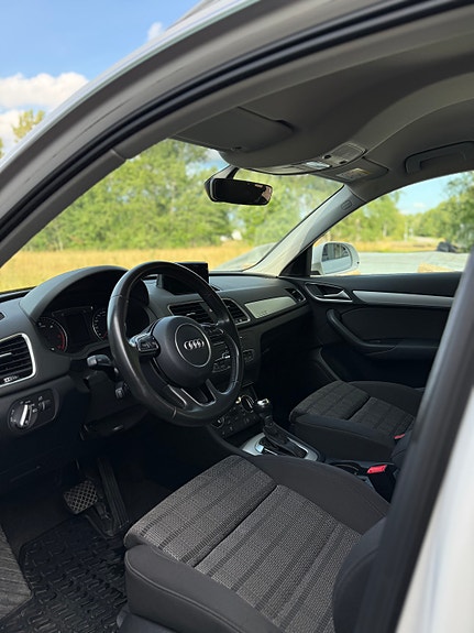 Audi Q3 6 of 10