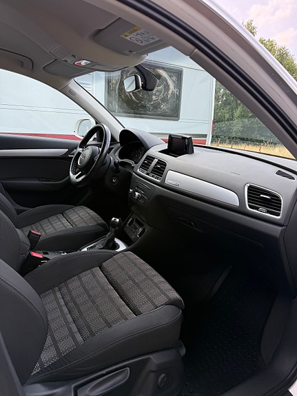 Audi Q3 8 of 10