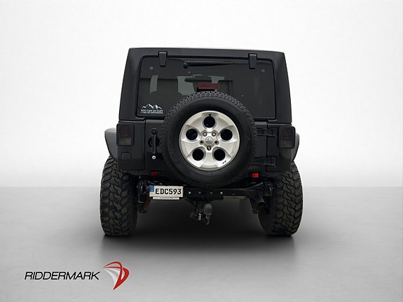 Jeep Wrangler Unlimited 8 of 28