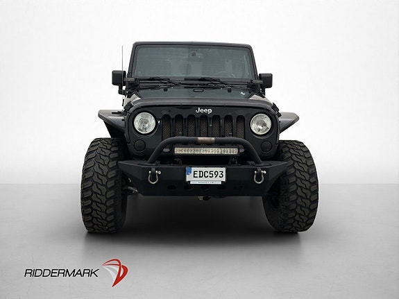 Jeep Wrangler Unlimited 2 of 28