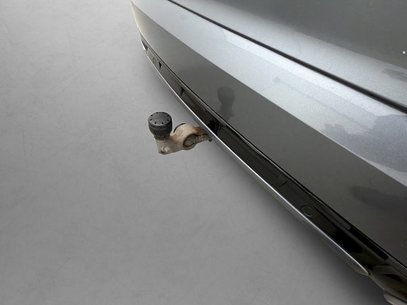 Volvo XC90 8 of 30