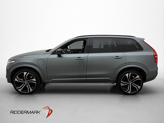 Volvo XC90 2 of 30