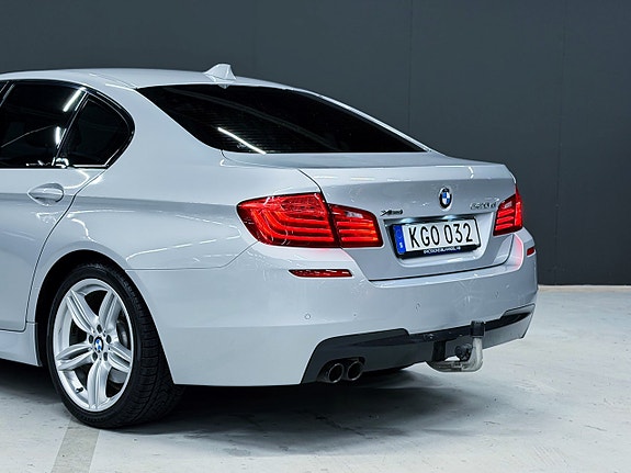 BMW 520d 12 of 16