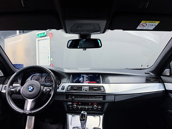BMW 520d 3 of 16