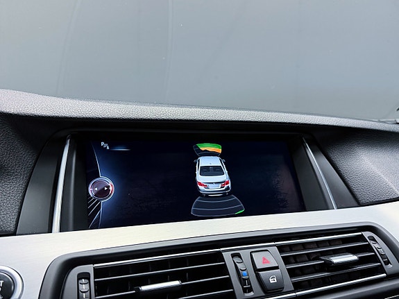 BMW 520d 4 of 16