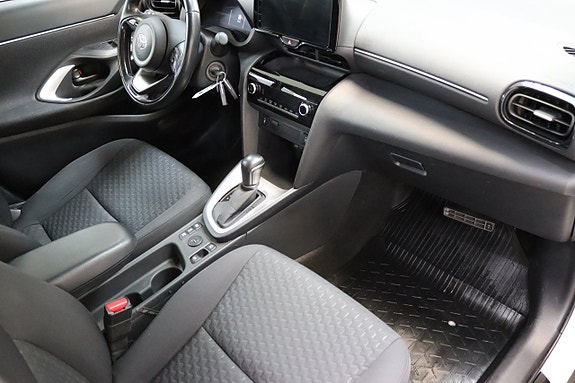 Toyota Yaris Cross 13 of 18