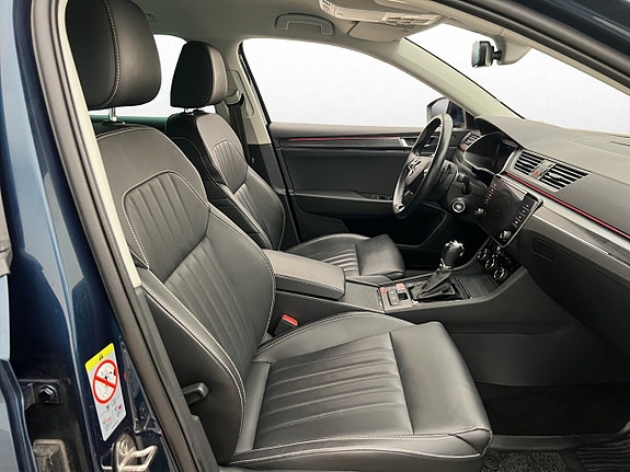 Skoda Superb 10 of 30