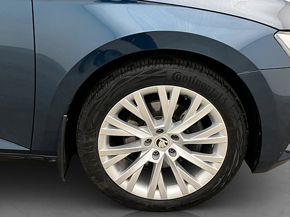 Skoda Superb 30 of 30