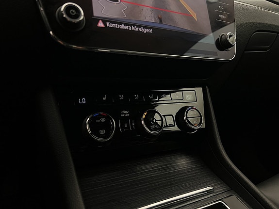 Skoda Superb 20 of 30