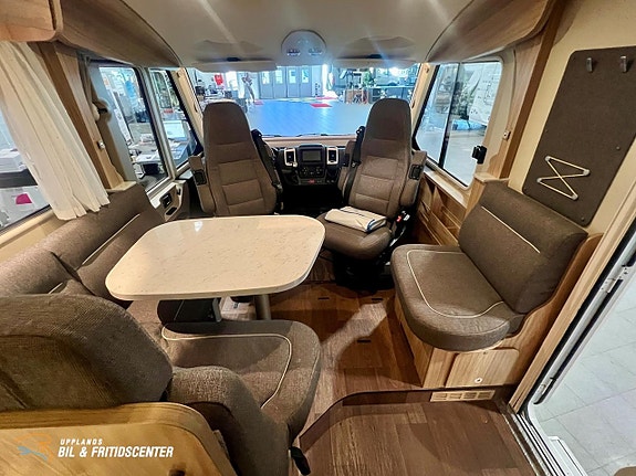 Hymer B 678 CL Ambition ALDE / Automat/ 4400kg 8 of 19