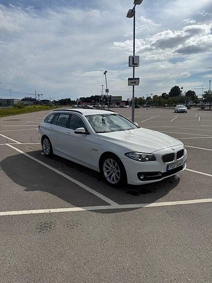 BMW 520d 2 of 8