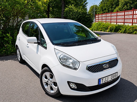 Kia Venga 2 of 6