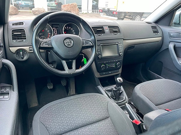 Skoda Yeti 2 of 2