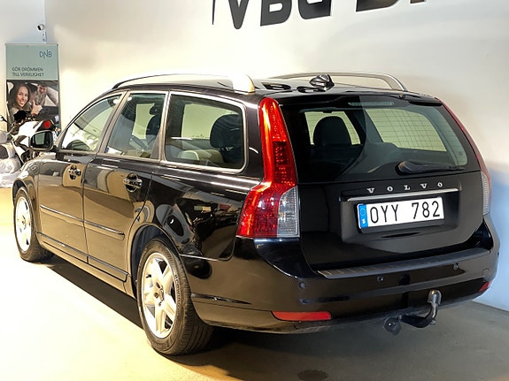 Volvo V50 5 of 14