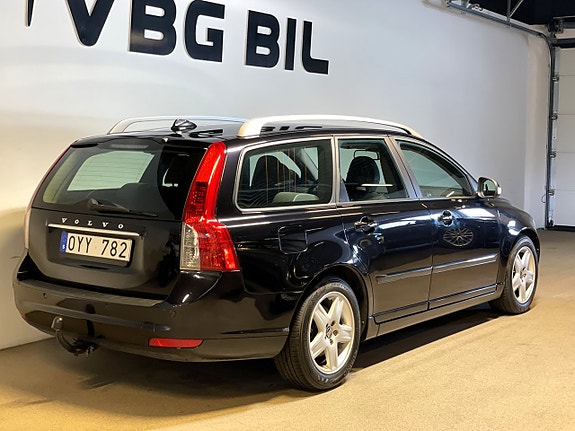 Volvo V50 6 of 14