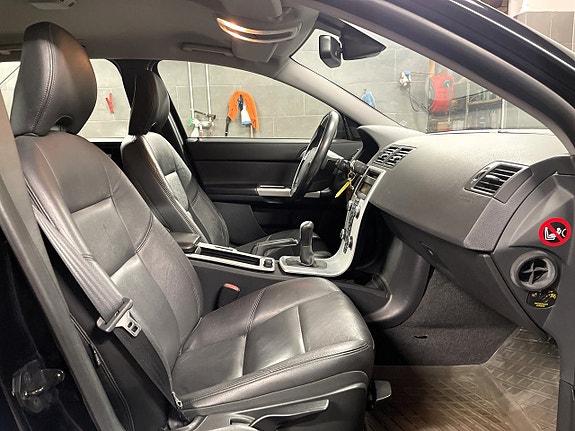 Volvo V50 13 of 14
