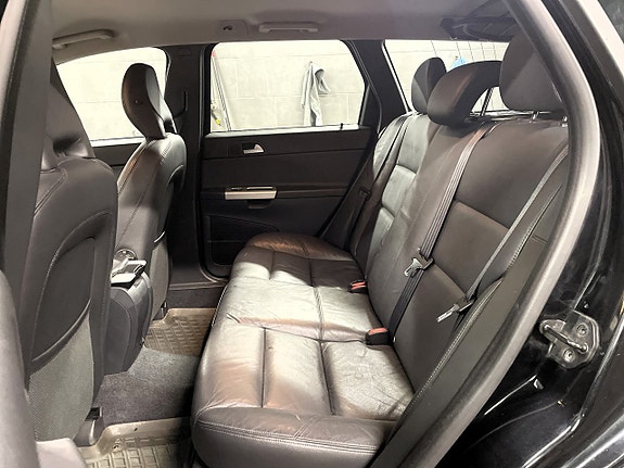 Volvo V50 11 of 14