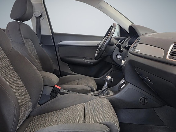 Audi Q3 16 of 16