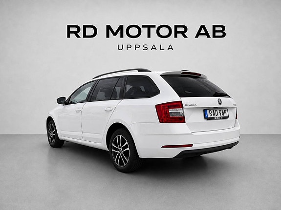 Skoda Octavia 3 of 11