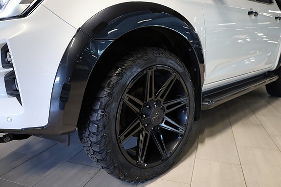 Isuzu D-max 9 of 19