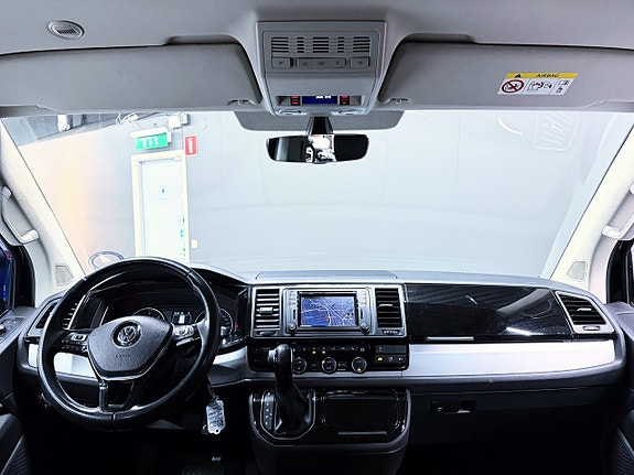 Volkswagen Multivan 21 of 22