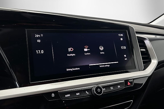 Opel Grandland 12 of 16