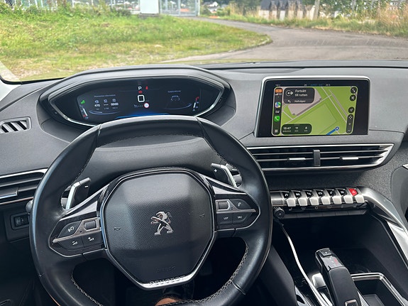 Peugeot 5008 7 of 9