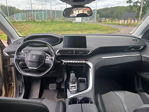 Peugeot 5008 6 of 9