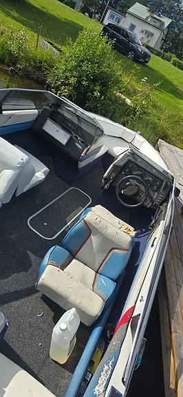 Bayliner 1950 2.3l 2 of 6