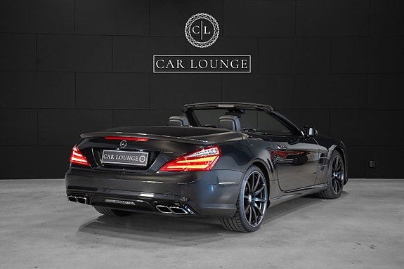 Mercedes-Benz SL63 3 of 30