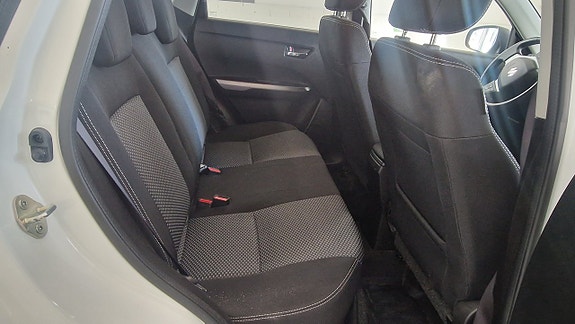 Suzuki Vitara 10 of 21