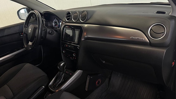 Suzuki Vitara 8 of 21