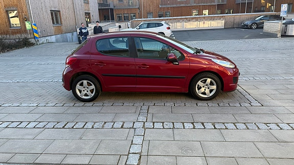 Peugeot 207 5 of 10