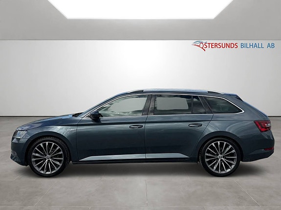 Skoda Superb 4 of 14
