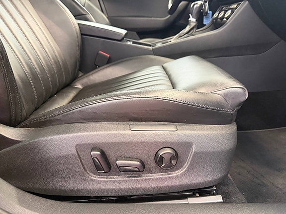 Skoda Superb 11 of 14